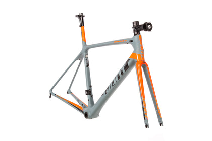 Giant Frames & Framesets
 subcategory